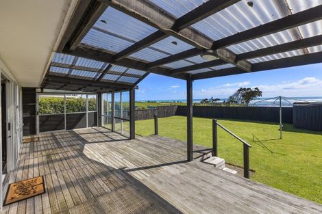 Photo of property in 54 Hume Street, Waitara, 4320