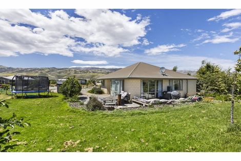 Photo of property in 17 Missy Crescent, Mount Pisa, Cromwell, 9383