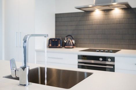 Photo of property in 5 Te Ara O Waihuri, Kelvin Grove, 4470