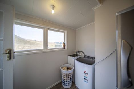 Photo of property in 640 Old Hill Road, Porangahau, 4291