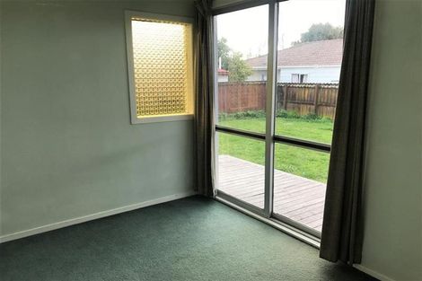 Photo of property in 2/4 Thompson Street, Mangere East, Auckland, 2024