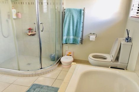 Photo of property in 46 Marendellas Drive, Bucklands Beach, Auckland, 2014