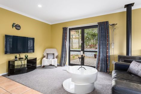 Photo of property in 5 Gybe Place, Whitby, Porirua, 5024