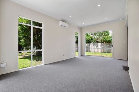 Photo of property in 13 Marengo Parkway, Takanini, 2112