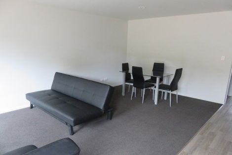 Photo of property in 2/100 Knighton Road, Hillcrest, Hamilton, 3216