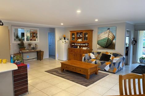 Photo of property in 24 Halyard Loop, Haruru, 0204