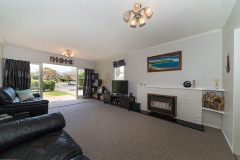 Photo of property in 32 Snowdon Avenue, Terrace End, Palmerston North, 4410