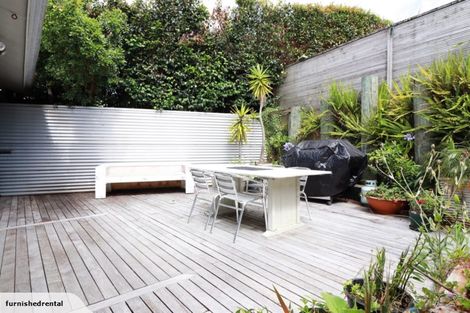 Photo of property in 2 Hames Terrace, Hillsborough, Auckland, 1042