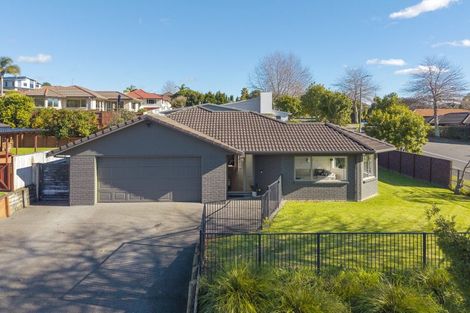 Photo of property in 2 Autumn Place, Ohauiti, Tauranga, 3112