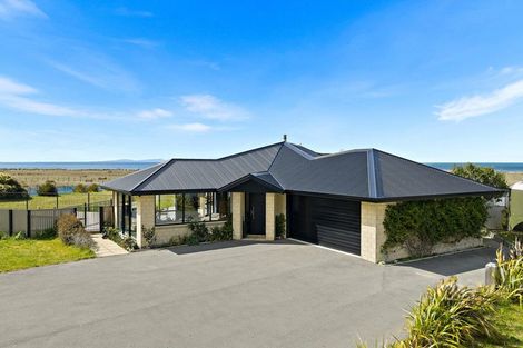 Photo of property in 37 Ocean View Crescent, Rarangi, Blenheim, 7273