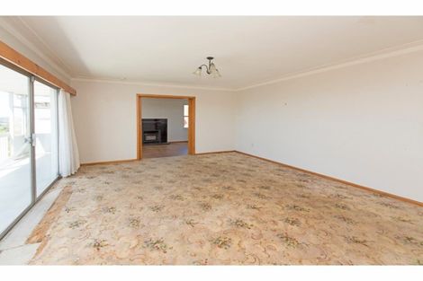 Photo of property in 23 Brightside Road, Stanmore Bay, Whangaparaoa, 0932