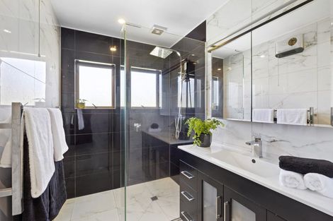 Photo of property in 79 Pembroke Street, Westown, New Plymouth, 4310