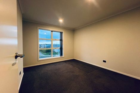 Photo of property in 3 Wairepo Street, Takanini, 2112