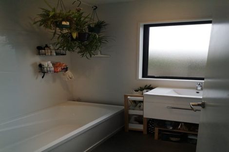 Photo of property in 22 League Lane, Phillipstown, Christchurch, 8011