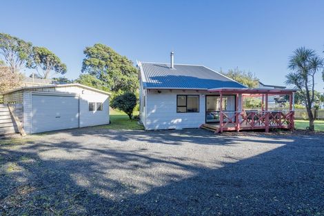 Photo of property in 6 Kainui Road, Raumati South, Paraparaumu, 5032