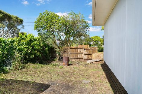 Photo of property in 1/88 Parrs Cross Road, Henderson, Auckland, 0612