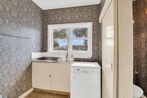 Photo of property in 202 Botanical Road, Takaro, Palmerston North, 4412