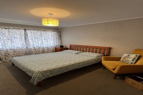 Photo of property in 2/7 Anna Watson Road, Half Moon Bay, Auckland, 2012