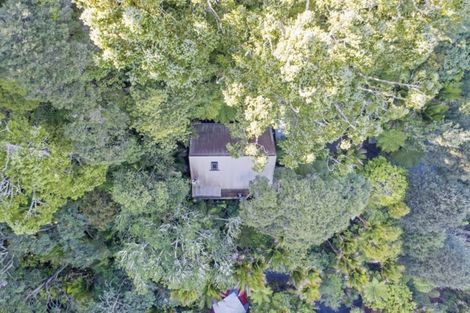 Photo of property in 11 Valley View Road, Titirangi, Auckland, 0604