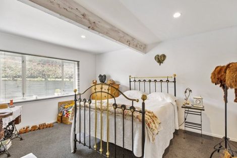 Photo of property in 6 Portland Street, Welcome Bay, Tauranga, 3112