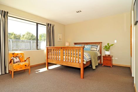 Photo of property in 7 Kura Place, Mosgiel, 9024