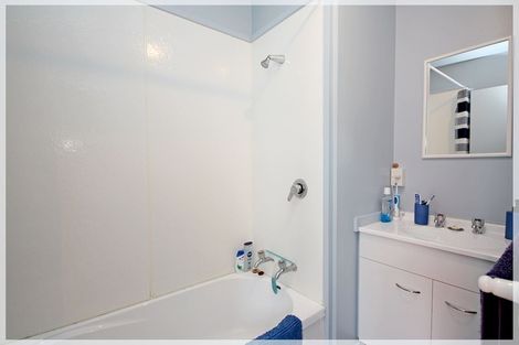 Photo of property in 17 Aru Street, Tangimoana, 4822