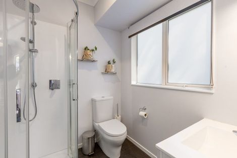 Photo of property in 53 Karu Crescent, Waikanae, 5036