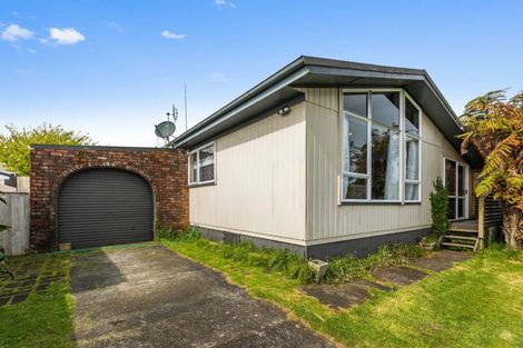 Photo of property in 25 Konini Street, Inglewood, 4330