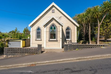 Photo of property in 54 Argyle Street, Mornington, Dunedin, 9011