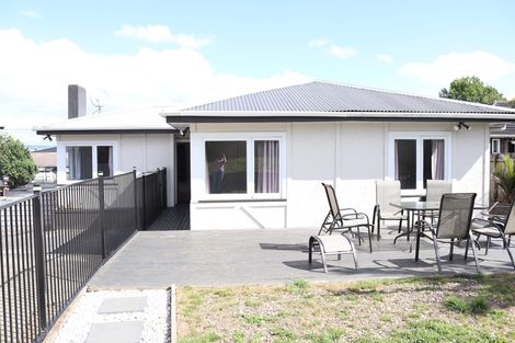 Photo of property in 2/57 Mahia Road, Manurewa, Auckland, 2102