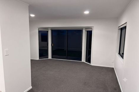 Photo of property in 27a Willoughby Avenue, Howick, Auckland, 2014