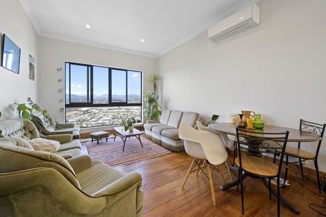 Photo of property in 53 Sutherland Road, Melrose, Wellington, 6023