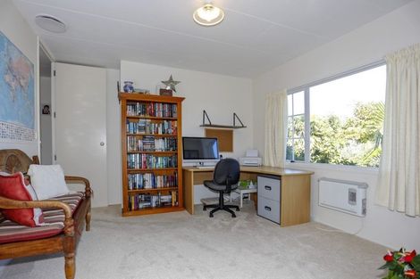 Photo of property in 9 Te Arawa Place, Welcome Bay, Tauranga, 3112