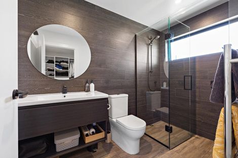 Photo of property in 19 Pennycook Place, Lake Hawea, Wanaka, 9382