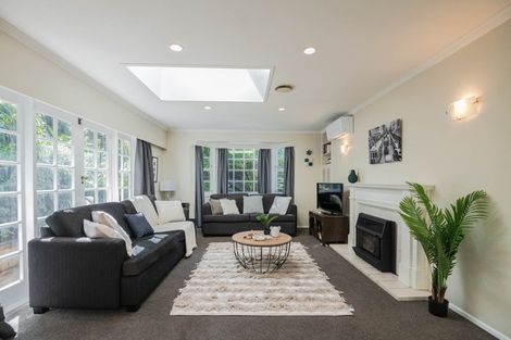 Photo of property in 11 Goddard Grove, Churton Park, Wellington, 6037