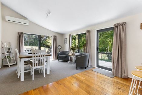 Photo of property in 100 Kauri Crescent, Waimauku, Kumeu, 0891