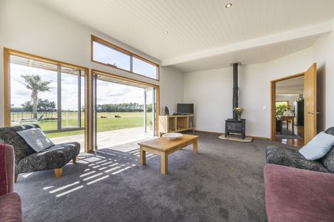 Photo of property in 422 Kairanga Bunnythorpe Road, Bunnythorpe, Palmerston North, 4478