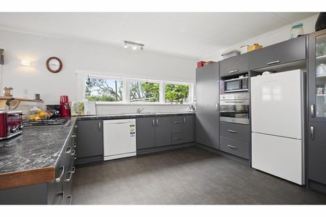 Photo of property in 230 Gleeson Road, Pollok, Waiuku, 2683