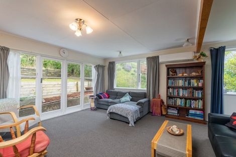 Photo of property in 9 Arene Grove, Titahi Bay, Porirua, 5022