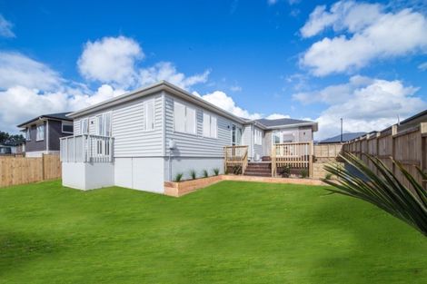 Photo of property in 7 Will Street, Huapai, Kumeu, 0810