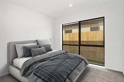 Photo of property in 9 Poutawa Lane, Clarks Beach, 2122