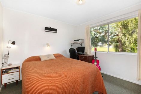 Photo of property in 96a Wainuiomata Road, Wainuiomata, Lower Hutt, 5014