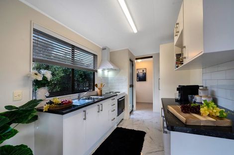 Photo of property in 1/14 Moxham Grove, Massey, Auckland, 0614