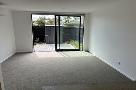 Photo of property in 5/7 Grove Road, Addington, Christchurch, 8024