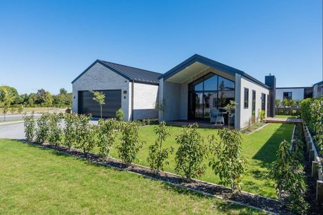 Photo of property in 1 Sorrento Drive, Rangatira Park, Taupo, 3330
