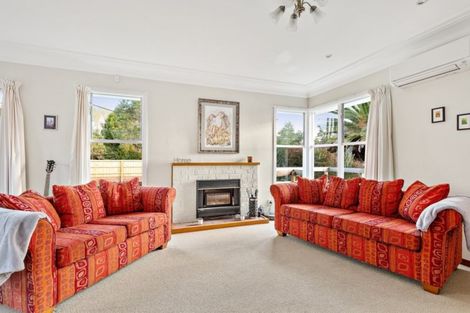 Photo of property in 21 Springs Road, Parakai, 0830