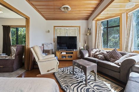 Photo of property in 76 Terou Street, Manaia, 4612