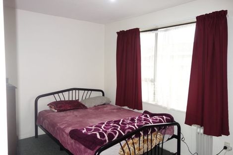 Photo of property in 22a Chipping Lane, Redwood, Christchurch, 8051