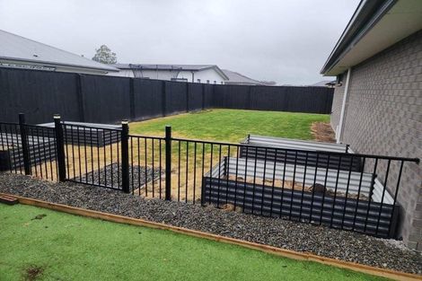 Photo of property in 2 Tara Crescent, Woodend, 7610