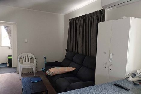 Photo of property in 2 Wairiki Road, Mount Eden, Auckland, 1024